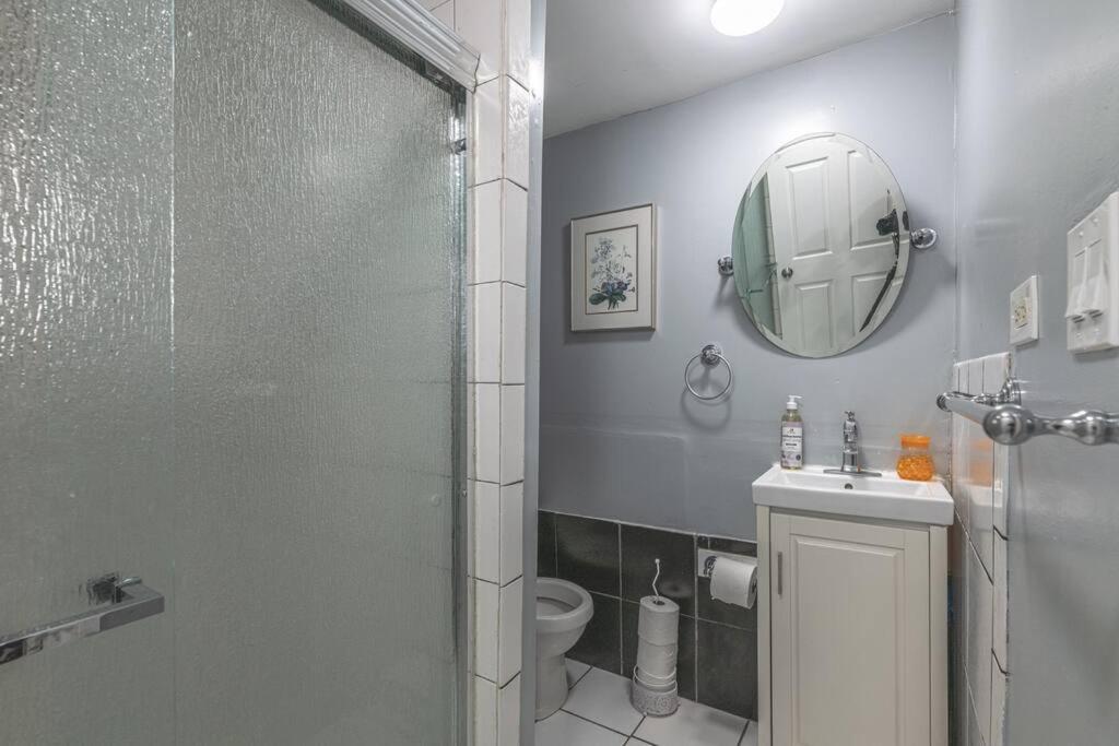 Spacious 5-Br House Near Transit W Parking Chicago Exterior foto