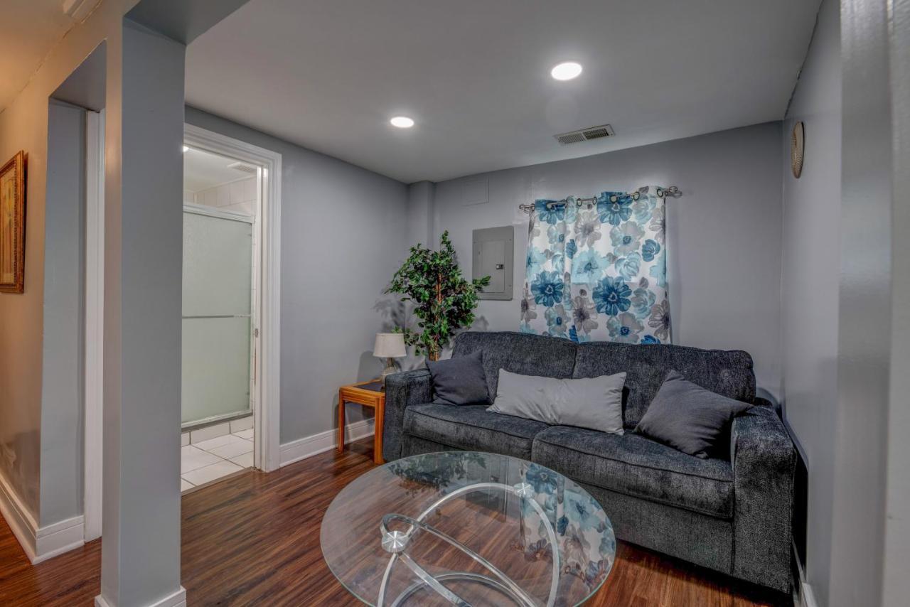 Spacious 5-Br House Near Transit W Parking Chicago Exterior foto
